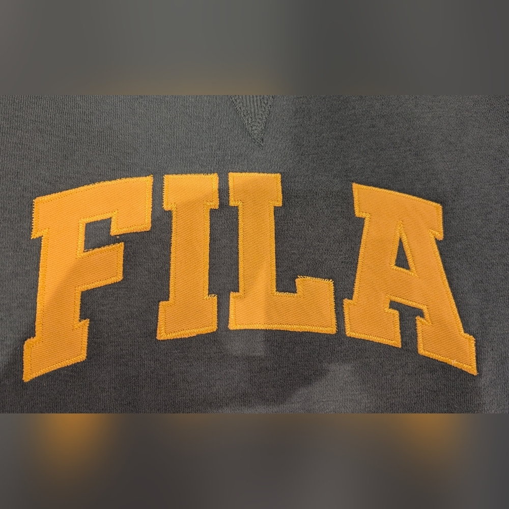 Fila Crewneck - Picture 5 of 6